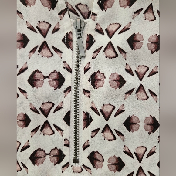 Maurices patterned blouse - Picture 4 of 4